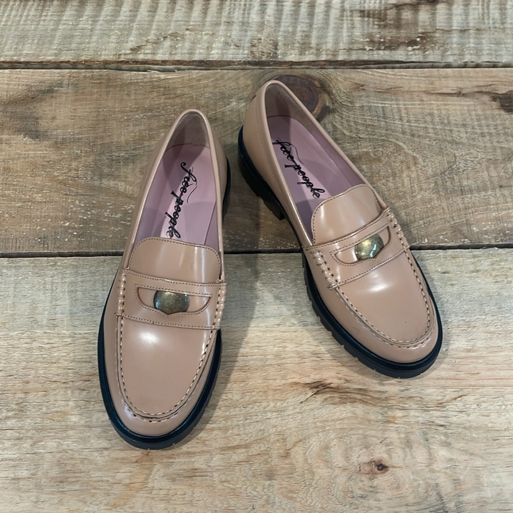Free People Liv Loafers / Camel NWOB Size 38/8 - Picture 9 of 13